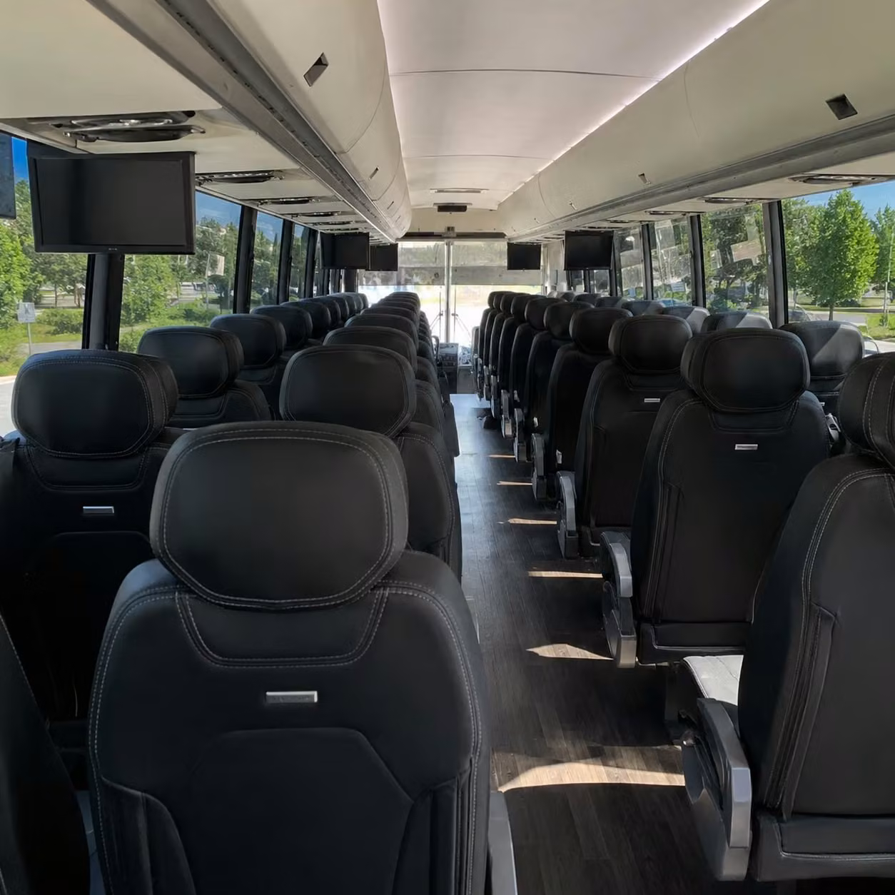 long distance charter bus transportation from virginia beach to washington d c and beyond