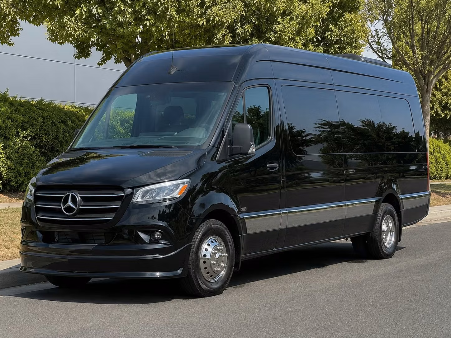 virginia beach prom limo bus and sprinter van rentals